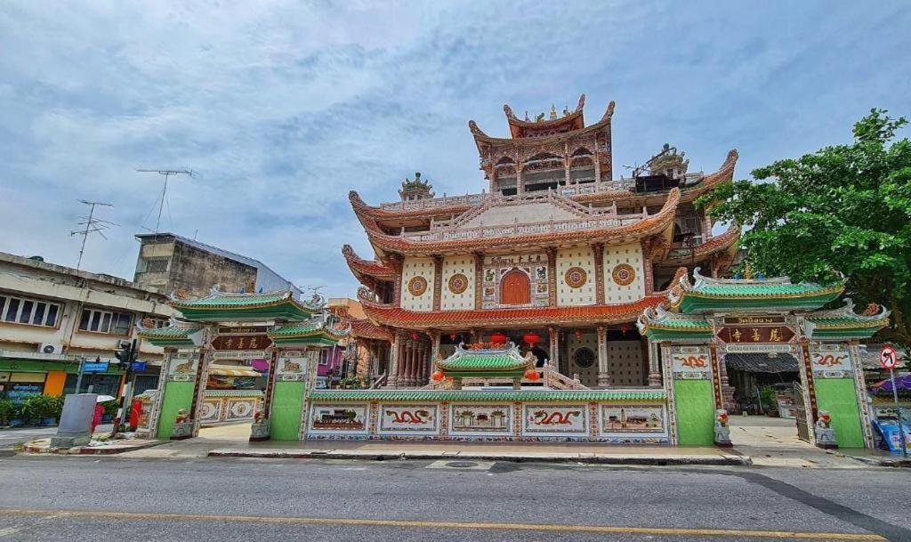 合艾床酒店 外观 照片
