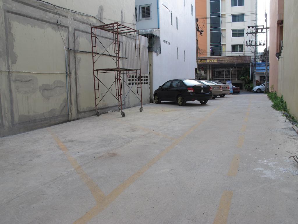 合艾床酒店 外观 照片